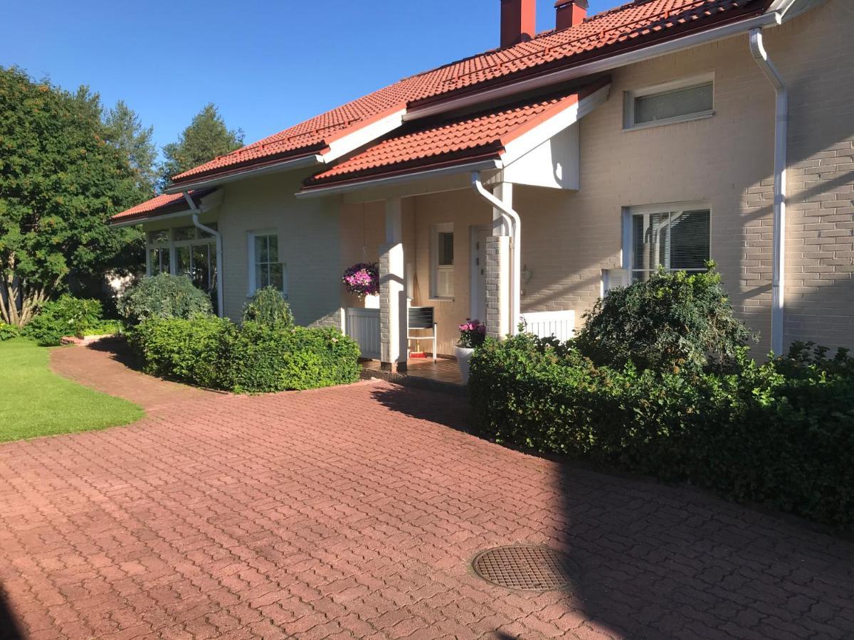Villa Ranta Рованиеми Экстерьер фото